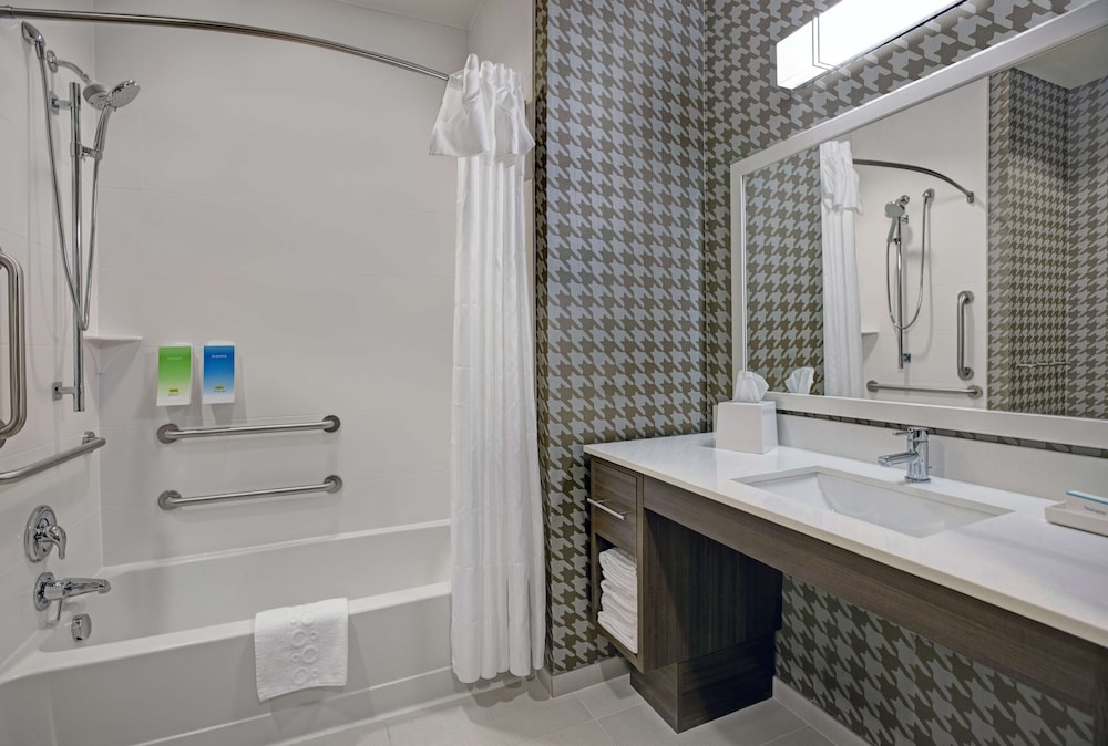 Home2 Suites by Hilton Richmond - photo 24