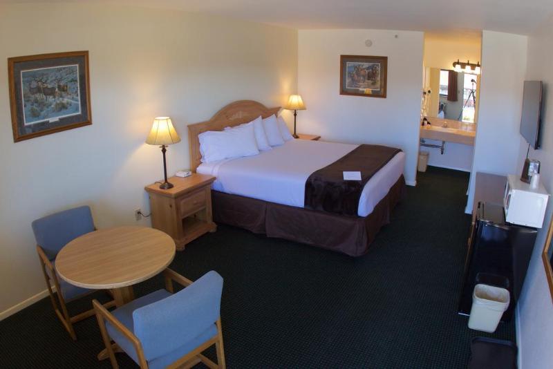 Adventure Inn Durango - photo 16