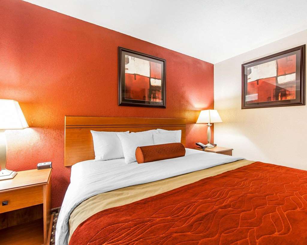 Quality Inn Seaman in Cincinnati, United States