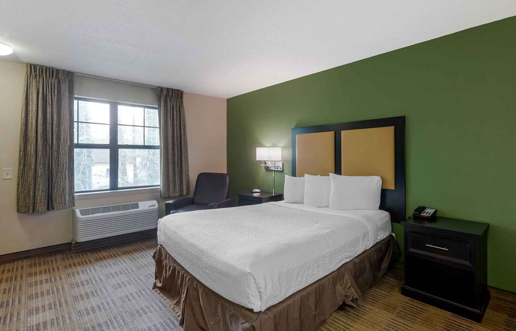 Extended Stay America Select Suites Atlanta Clairmont - photo 6