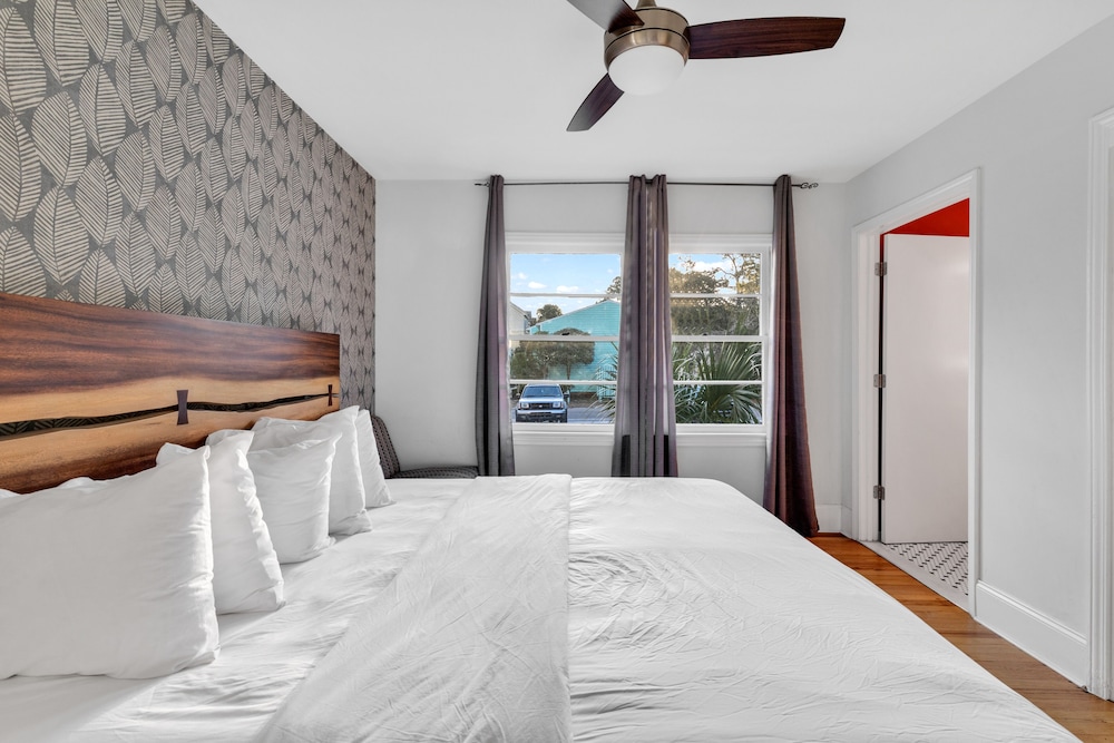 Holiday Shores - photo 16