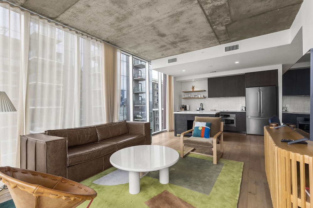 Austin Condo Hotel - photo 550