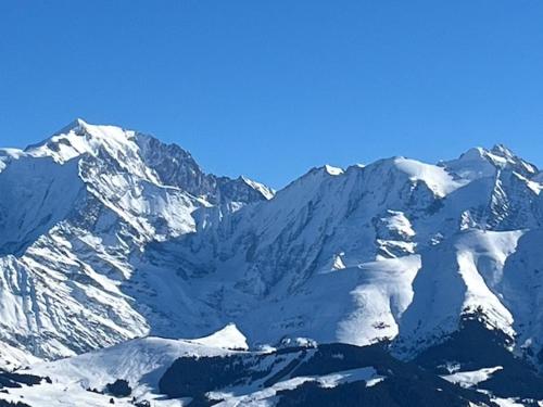 Le Gl'assie — 4-Star Luxury Hotel in Saint-Gervais-Les-Bains, France