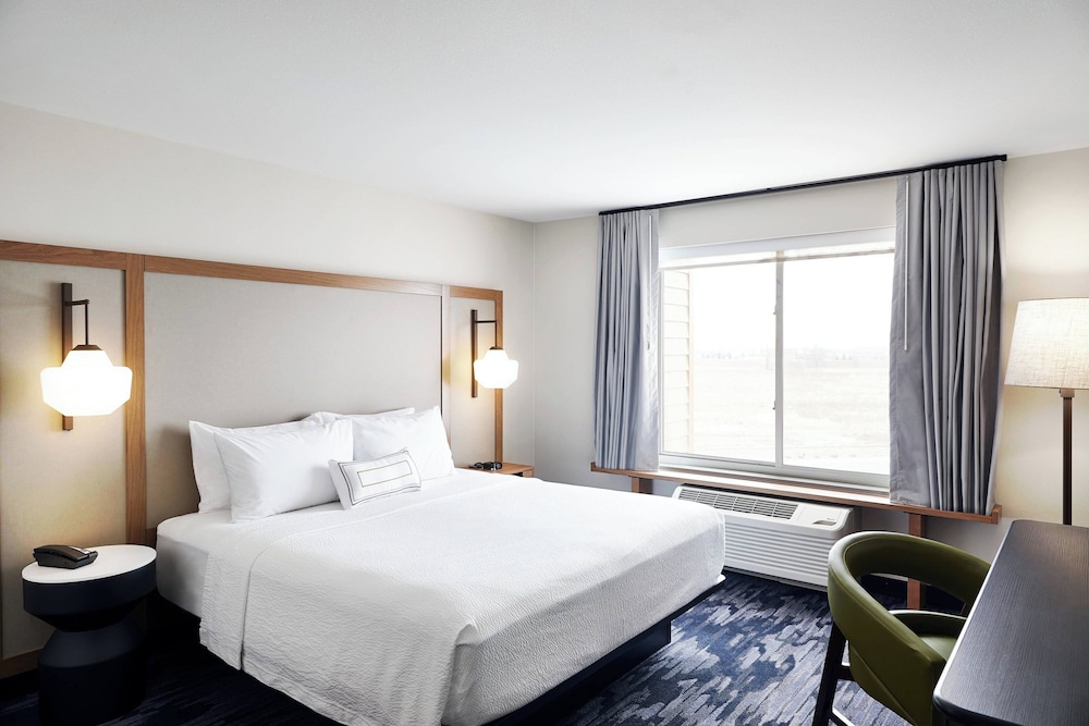 Fairfield Inn & Suites by Marriott Sheboygan - photo 6