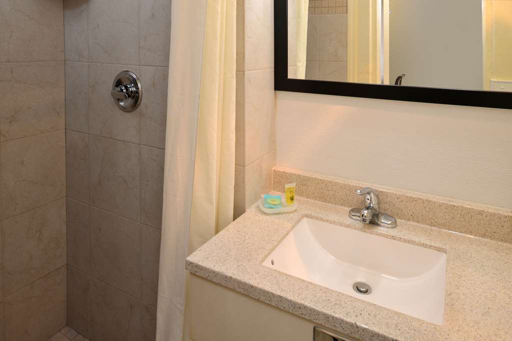 Americas Best Value Inn Ozona - photo 13