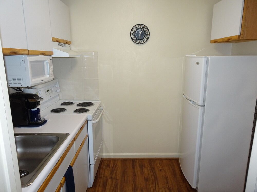 Affordable Suites of America Lynchburg - photo 16