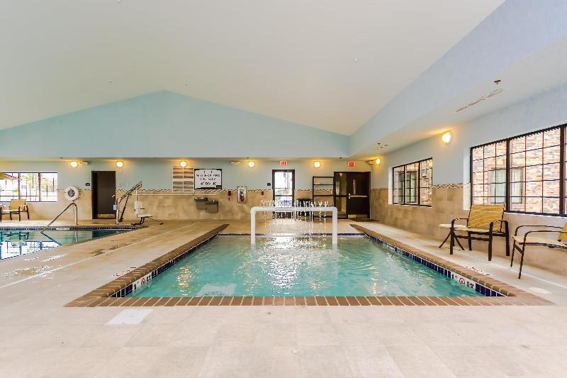 Staybridge Suites Grand Forks by IHG - photo 45