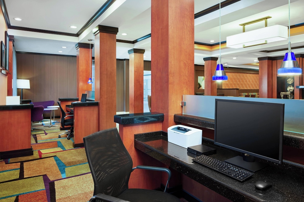 Fairfield Inn & Suites by Marriott Plainville - photo 33