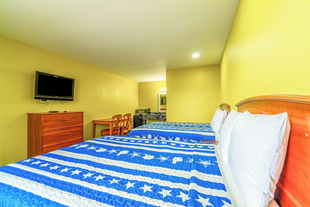 Regency Inn By OYO Rockdale TX - photo 18