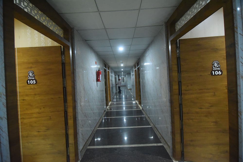 R Empire Revtree — Davangere