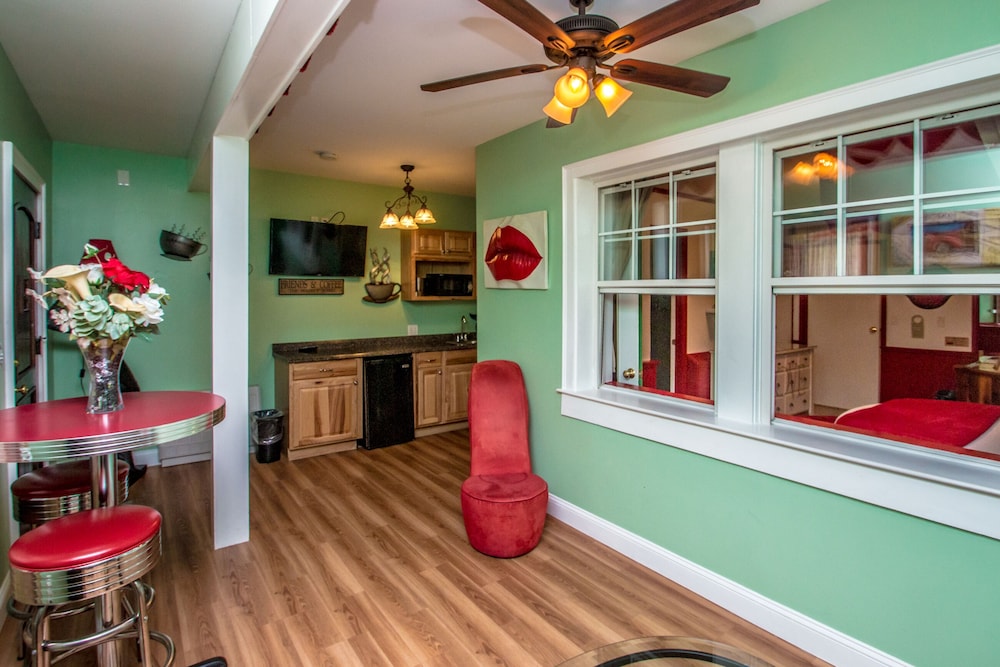 Adventure Suites - photo 21