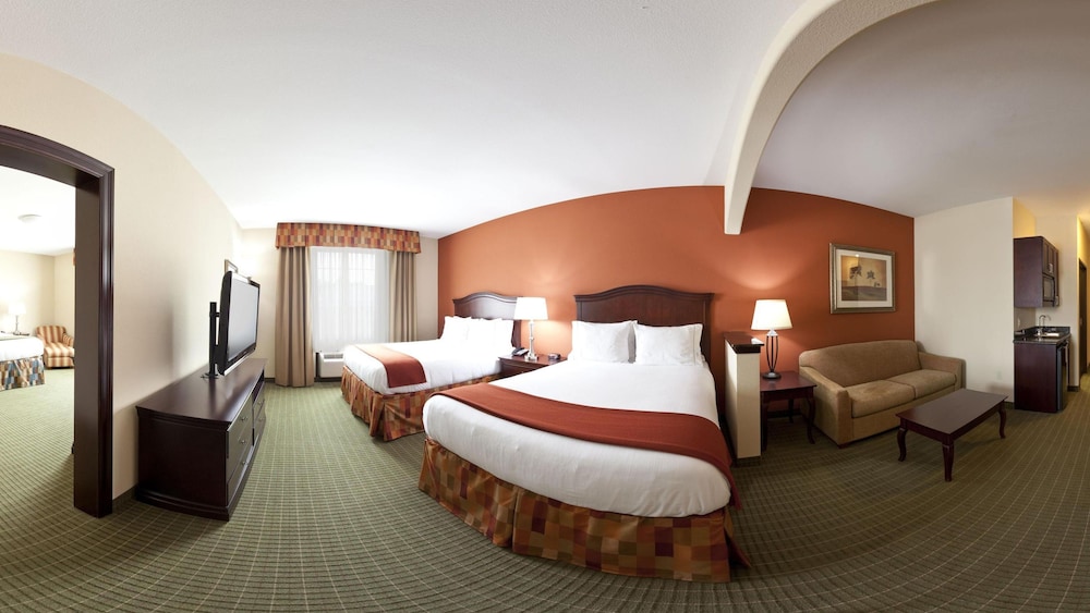 Holiday Inn Express and Suites Henderson by IHG - photo 3