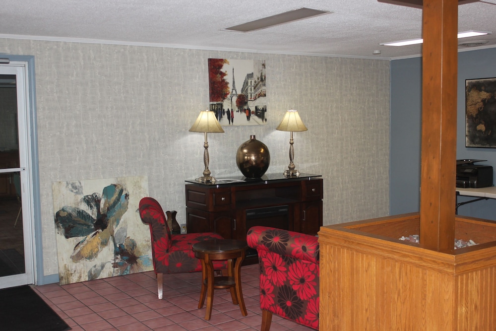 Red Carpet Inn Louisville - photo 7