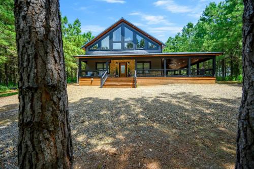 The Beary Top in Broken Bow, United States