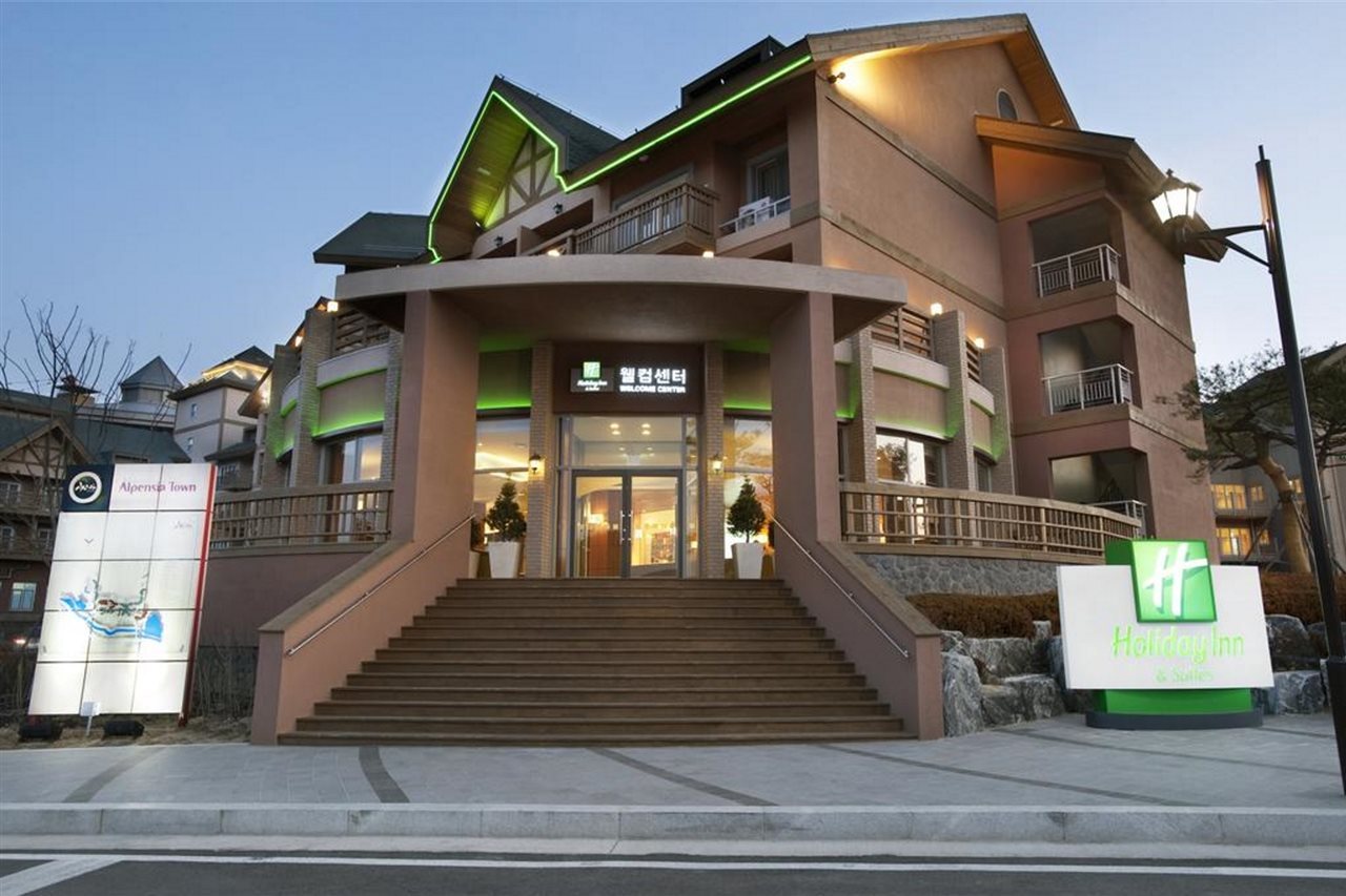 Holiday Inn Alpensia Pyeongchang Suites by IHG in Pyeongchang, South Korea