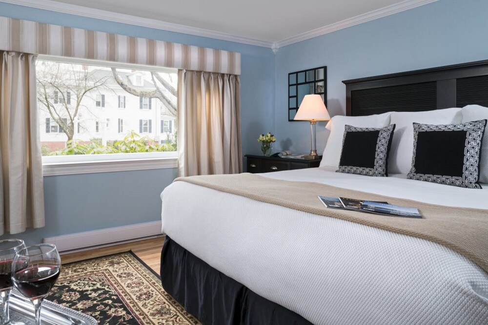 Maine Stay Inn & Cottages - photo 40