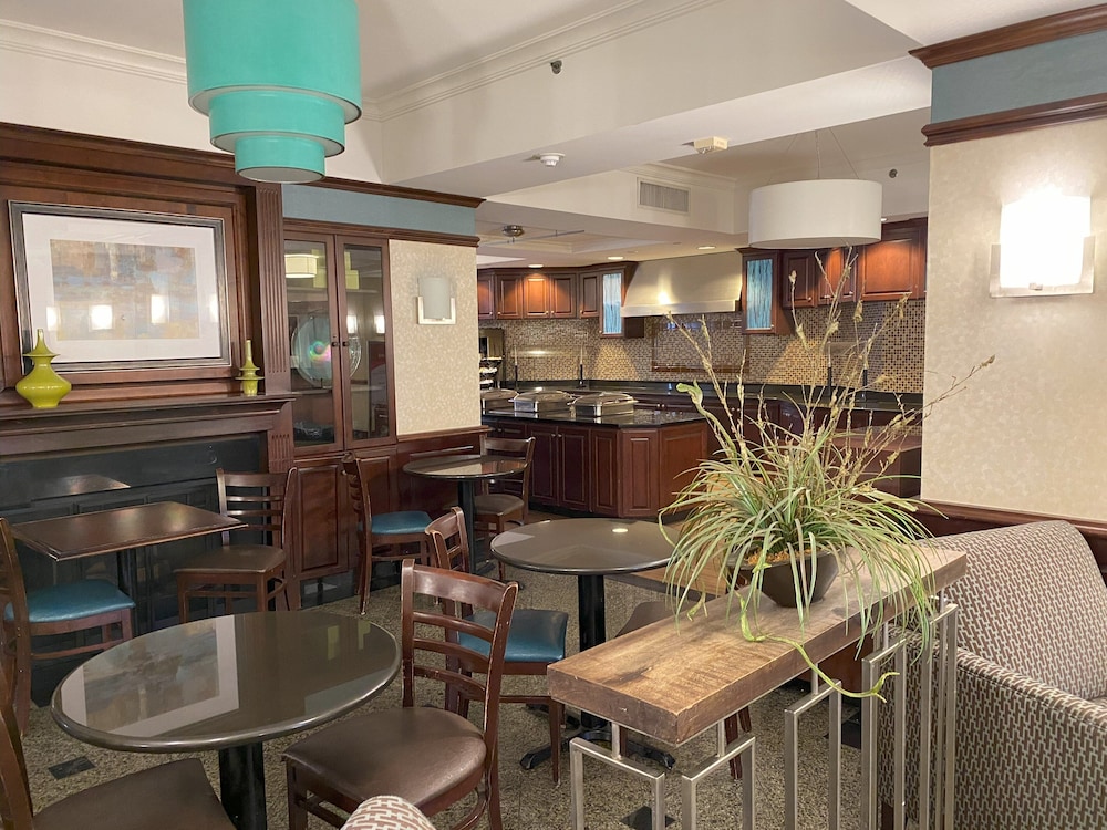Hotel Indigo Detroit North Troy by IHG - photo 61