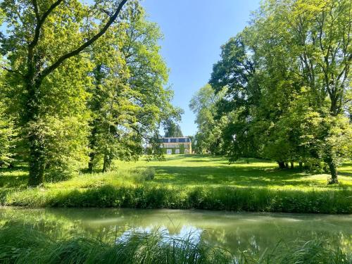 Chateau de Belleaucourt - last minute hotel in Unknown City