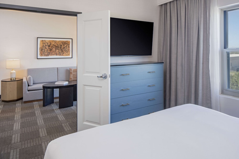 Hilton San Antonio Hill Country - photo 11