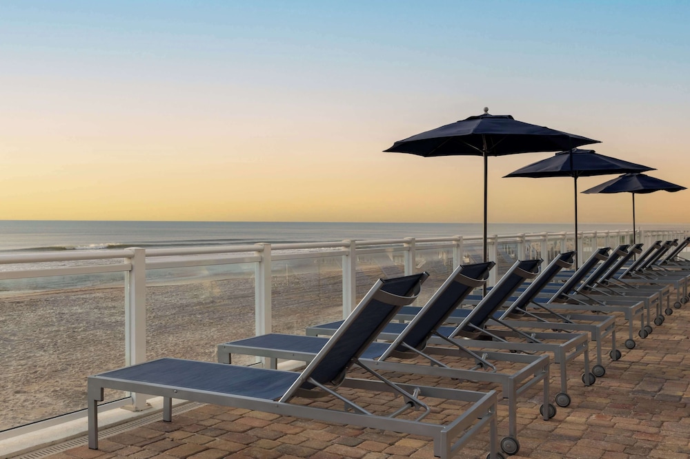 Hilton Garden Inn Daytona Beach Oceanfront - photo 35