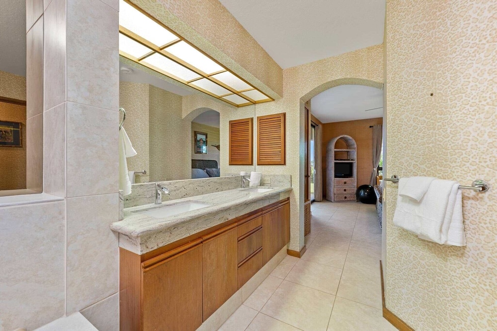 The Shores 5 at the Waikoloa Beach Resort - photo 36