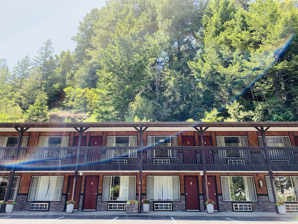 The Occidental Lodge - photo 42