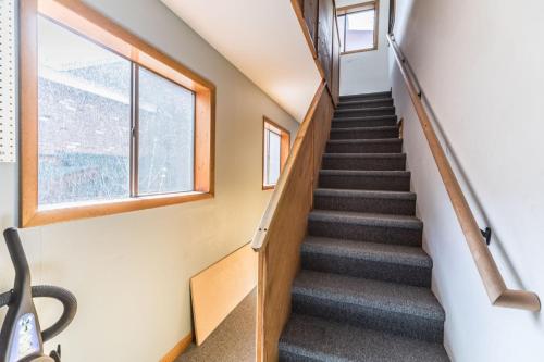 225 6th Avenue Unit 3 - photo 13