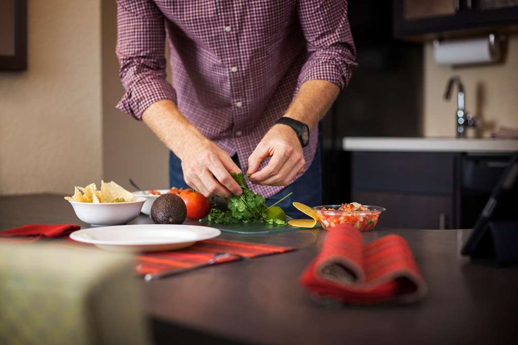 Sonesta Simply Suites Irvine Spectrum - photo 17