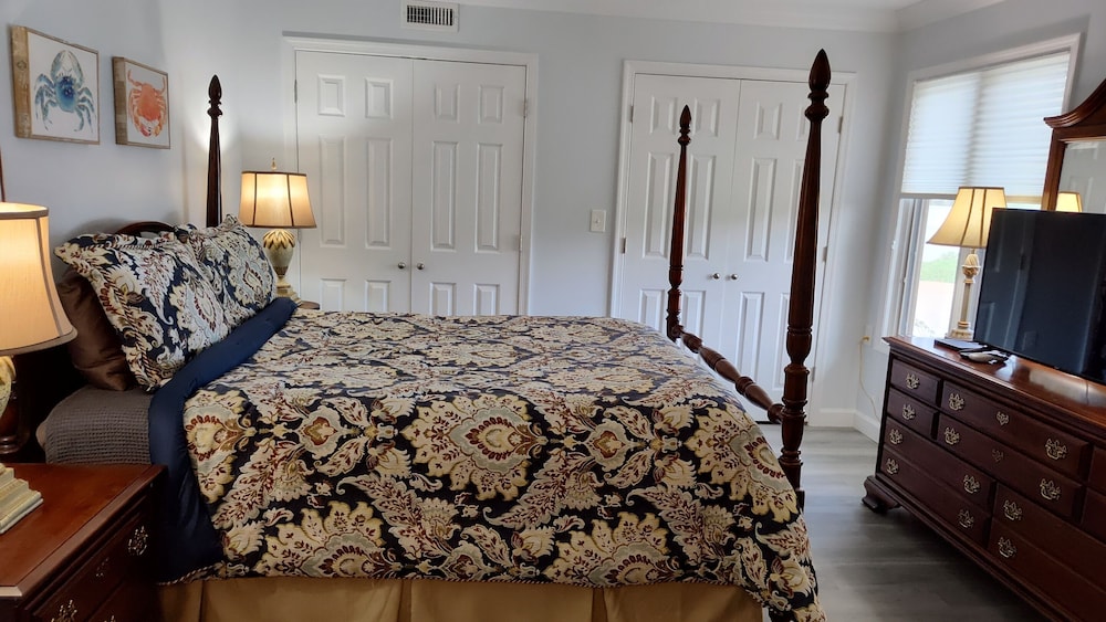 Kingsbay Mansion & Vacation Houses - photo 20