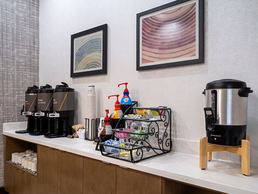 Staybridge Suites Rochester University by IHG - photo 40