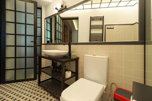 Charming Little Brick House in Tbilisi By Wehost