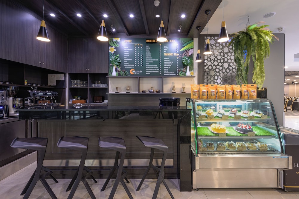 מזון ומשקאות