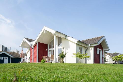 Hansa Park Resort am Meer — hotel in Sierksdorf