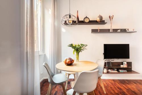 Living RHome Condotti Apartment — 4-Star Luxury Hotel in Rome, Italy