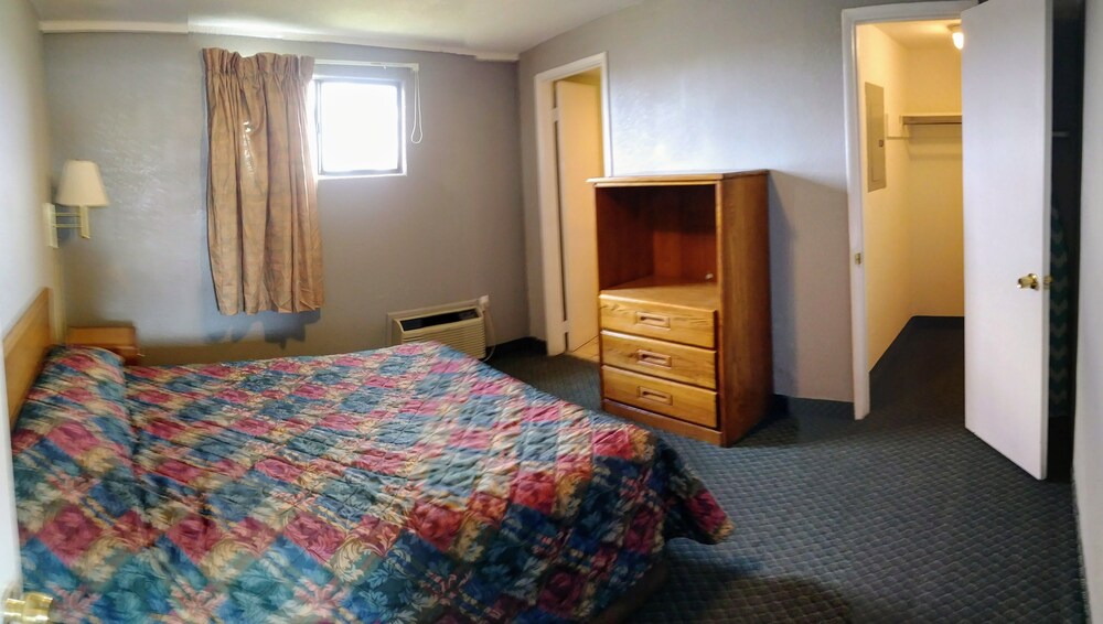 Desert Inn - photo 15