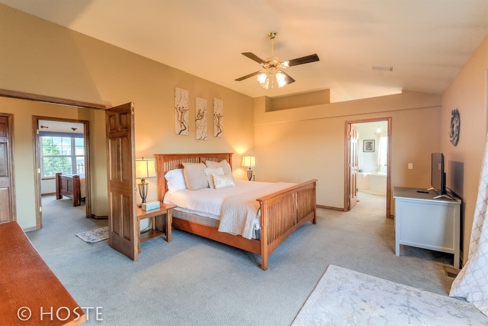 4brfun & Relax Family friends Getawaynear Usafa in Colorado Springs, United States