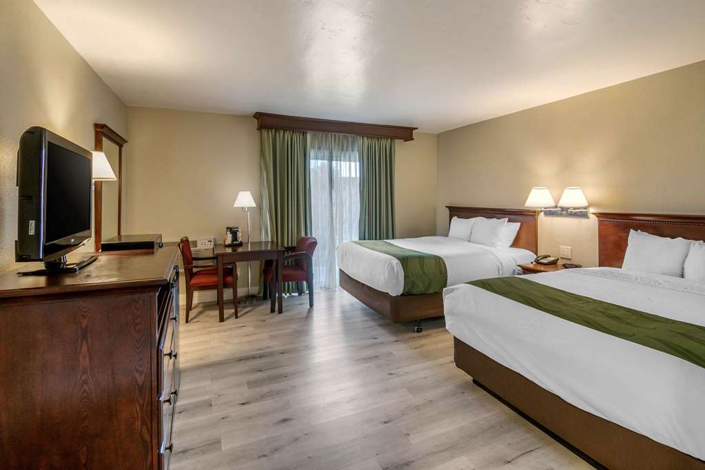 Quality Inn & Suites El Cajon San Diego East - photo 11