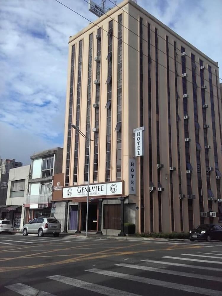 Geneviee Palace Hotel in Ponta Grossa, Brasil