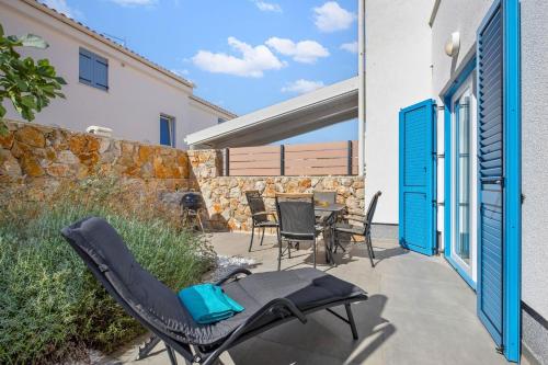 Apartment Sunshine Cres — 4-Star Luxury Hotel in Cres, Croatia