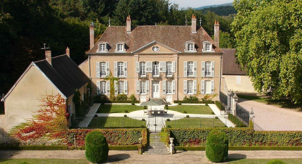 Château de Villette — Luzy — photo 2