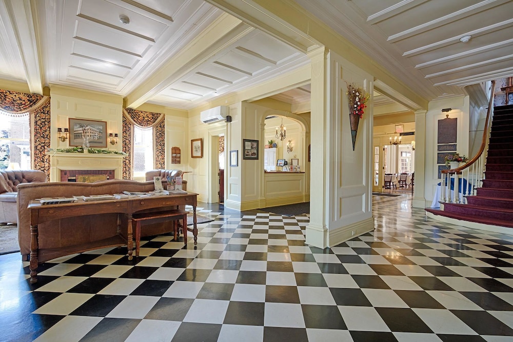 The Lincklaen House - featured photo