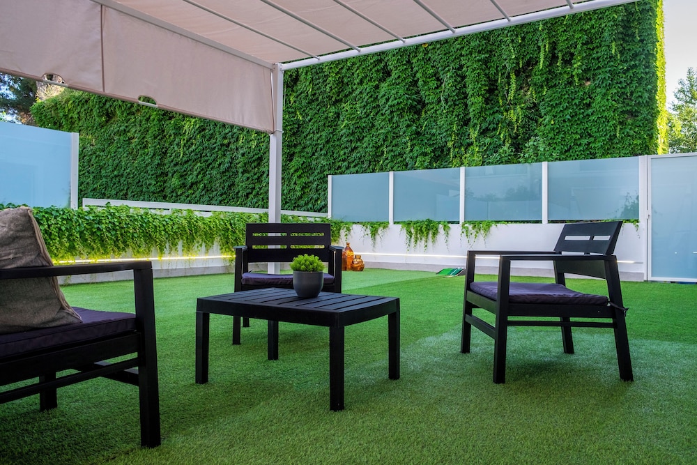 Enjoy Living — 4-Star Luxury Hotel in Pescara, Italy