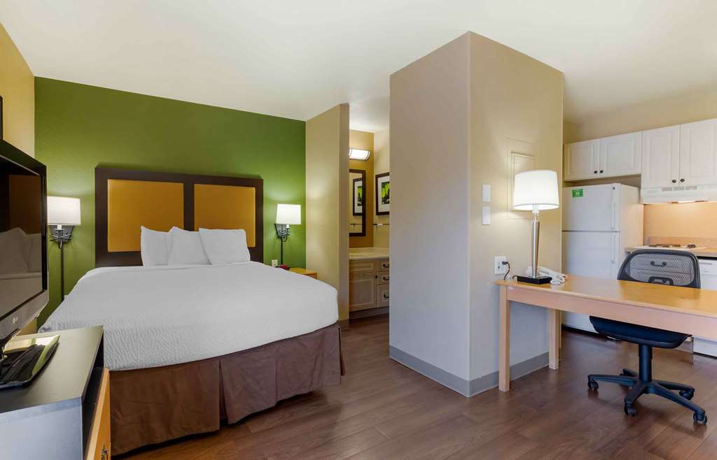 Extended Stay America Suites Boston Woburn - photo 10