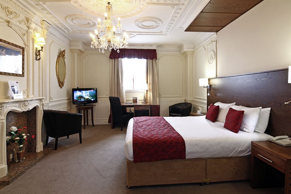 Mercure Wolverhampton Goldthorn Hotel in Wolverhampton, United Kingdom