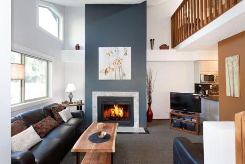 Whistler Corner Loft Next to lift with Amazing views in Whistler, Canada