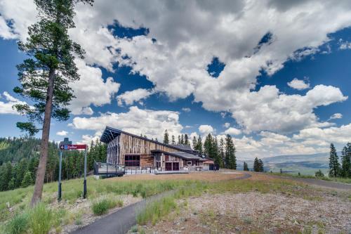 Aspen Grove Studio at Northstar in Truckee, United States
