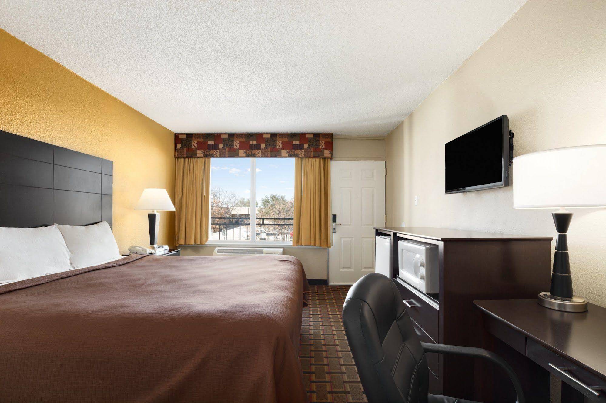 Motel 6 Midland TX - photo 10