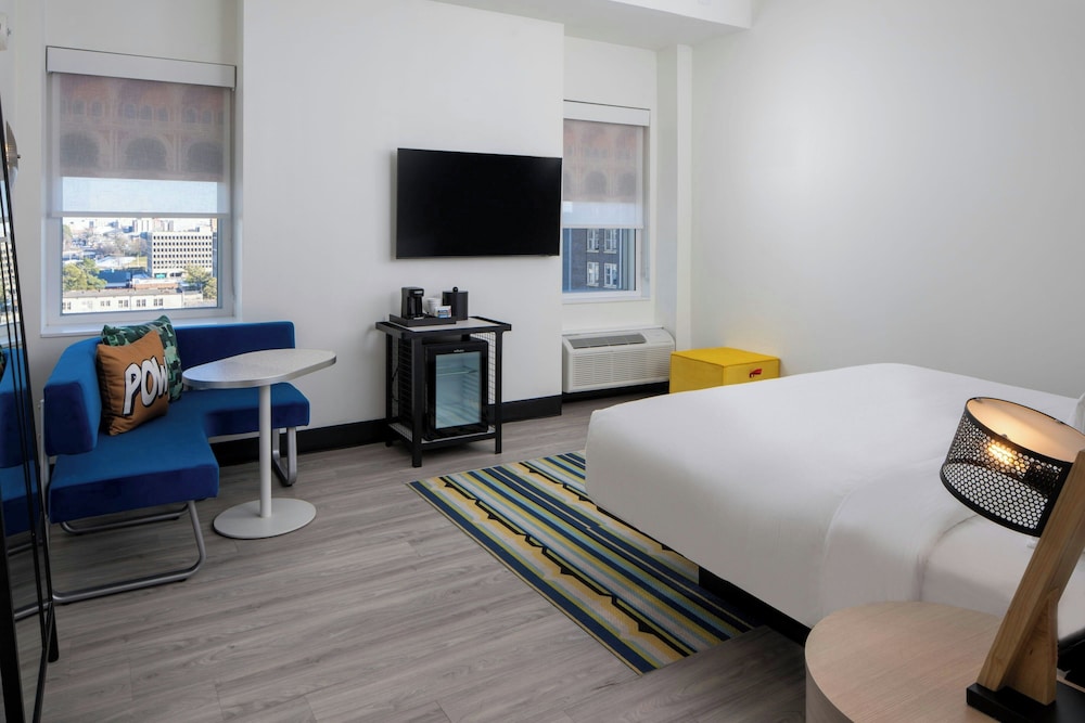 Aloft Memphis Downtown - photo 8