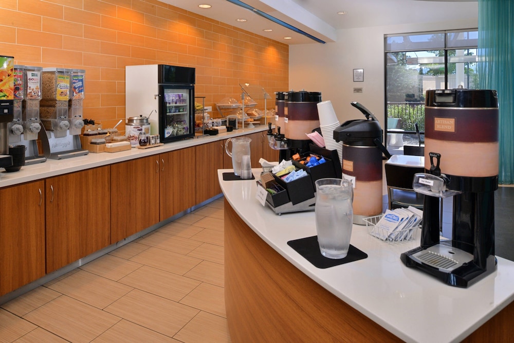 SpringHill Suites by Marriott Kingman Route 66 - photo 50