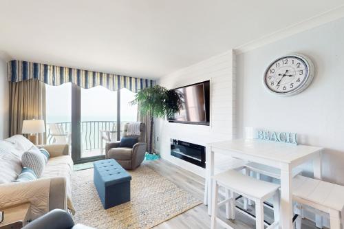 Coastal Living Retreat — 4-Star Luxury Hotel in Myrtle Beach, United States